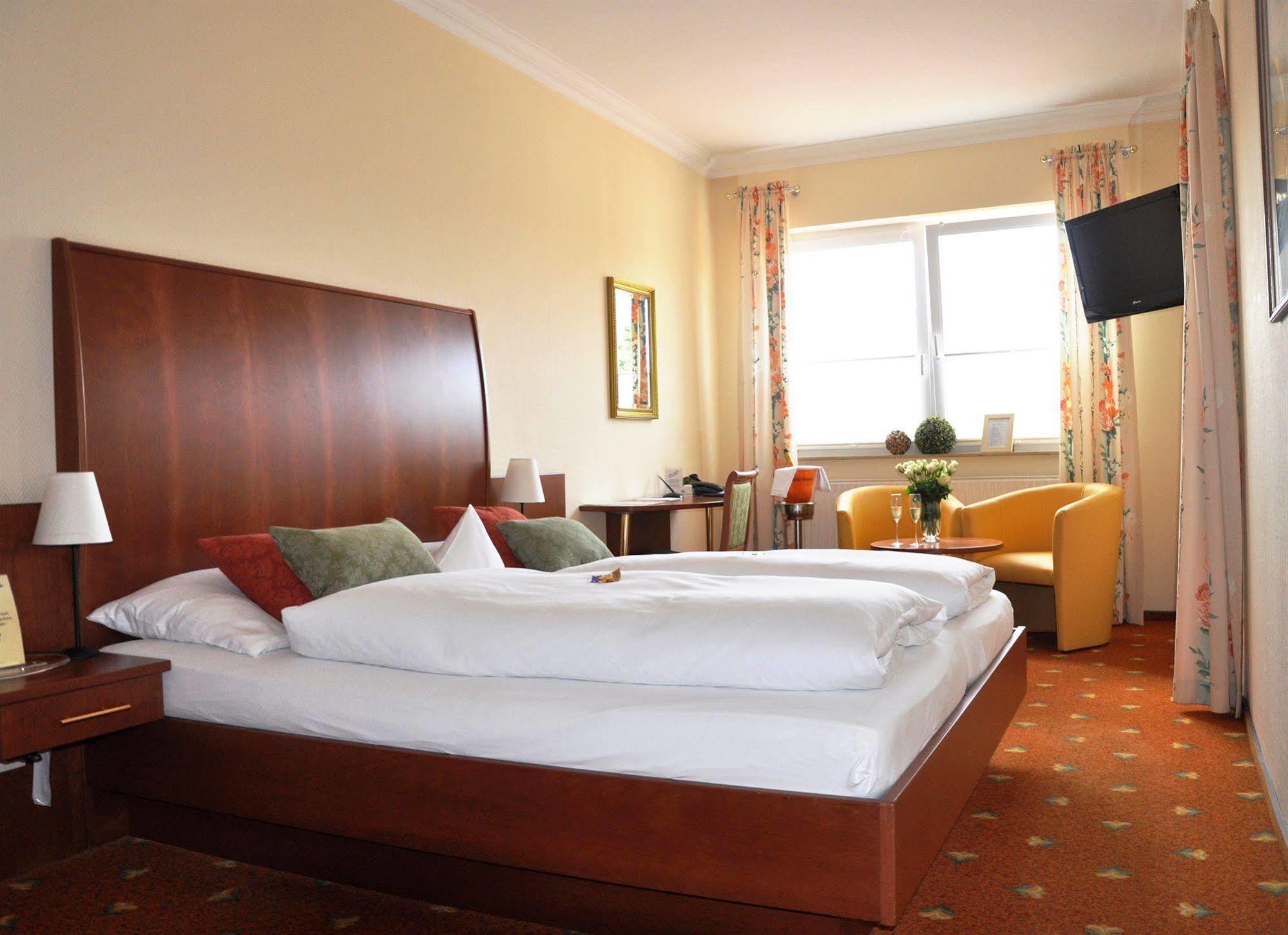 Hotel Zur Post New Style Garrel Eksteriør bilde